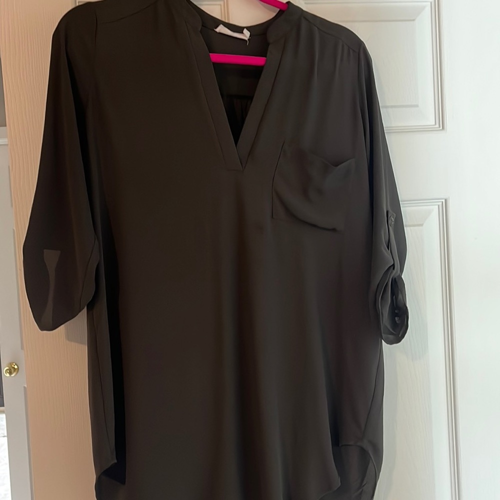 Green tab sleeve tunic